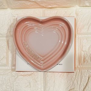 Le Creuset Heart Shape Spoon Rest